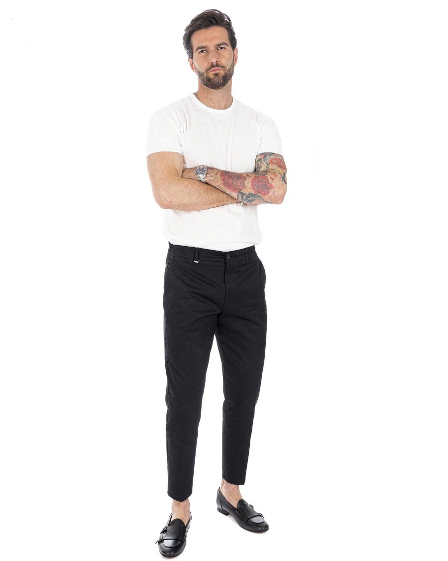 Abbigliamento SAVEONE Pantaloni | Elder - Pantalone Capri Nero In Cotone Estivo