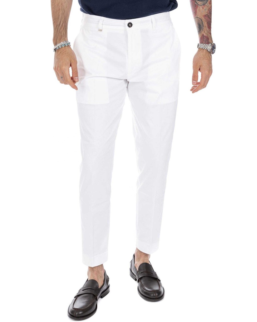 Abbigliamento SAVEONE Pantaloni | Elder - Pantalone Capri Bianco In Cotone Estivo